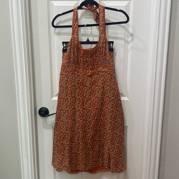 Adorable Lightweight Halter Dress - Picture 1 of 3